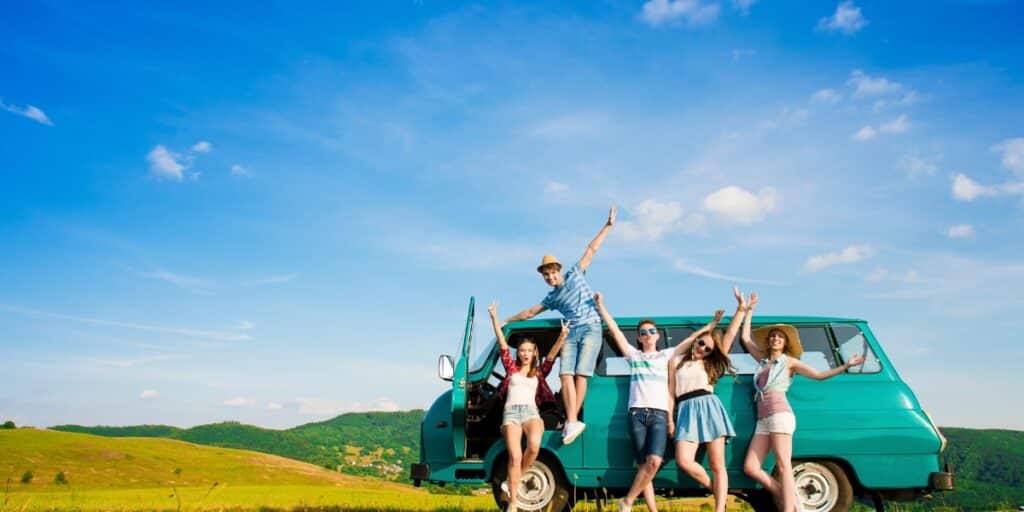 La guida definitiva per scegliere la casa vacanze perfetta per il tuo gruppo di amici: consigli e strategie per una scelta senza errori